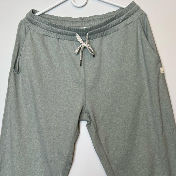 VUORI Women’s performance jogger Stormy Heather - Picture 3 of 11